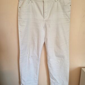 Express Women's Straight Leg sz 16 White Jeans
